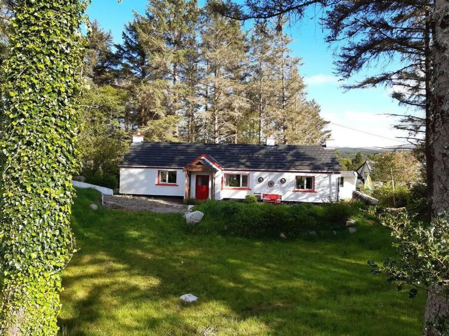 Back2Roots - Beautifully Restored Cottage, Doochary Extérieur photo